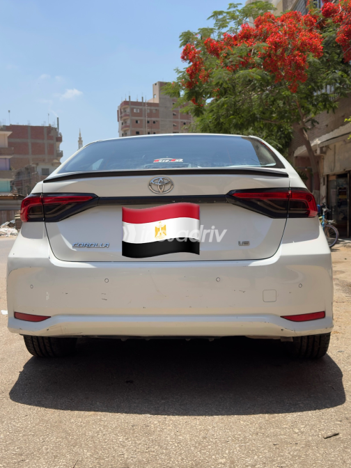 Toyota Corolla 2020 White Automatic Used for Sale in Zagazig - 1