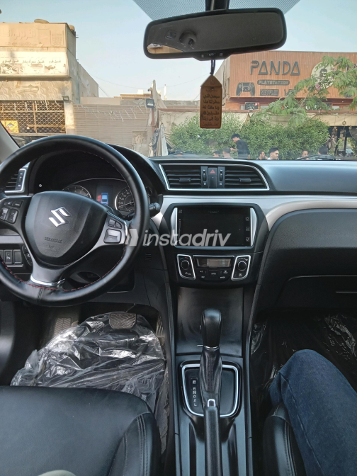 سوزوكى سياز 2021 أزرق أوتوماتيك مستعملة للبيع في الإسكندرية - 9