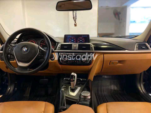 بي ام دبليو 318 2019 أزرق أوتوماتيك مستعملة للبيع في مصر الجديدة - 8