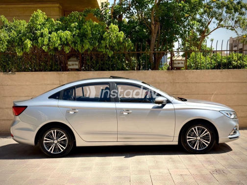 ام جى 5 2021 فضي CVT مستعملة للبيع في مدينة نصر - 9