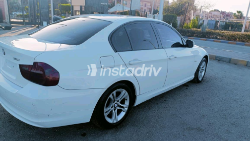 بي ام دبليو 316 2012 أبيض أوتوماتيك مستعملة للبيع في الجيزة - 4