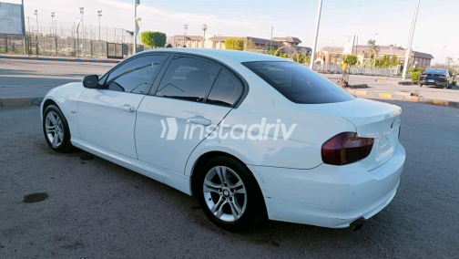 بي ام دبليو 316 2012 أبيض أوتوماتيك مستعملة للبيع في الجيزة - 9