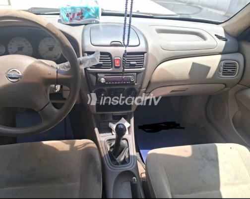 Nissan Sunny 2010 White Manual Used for Sale in Cairo - 2