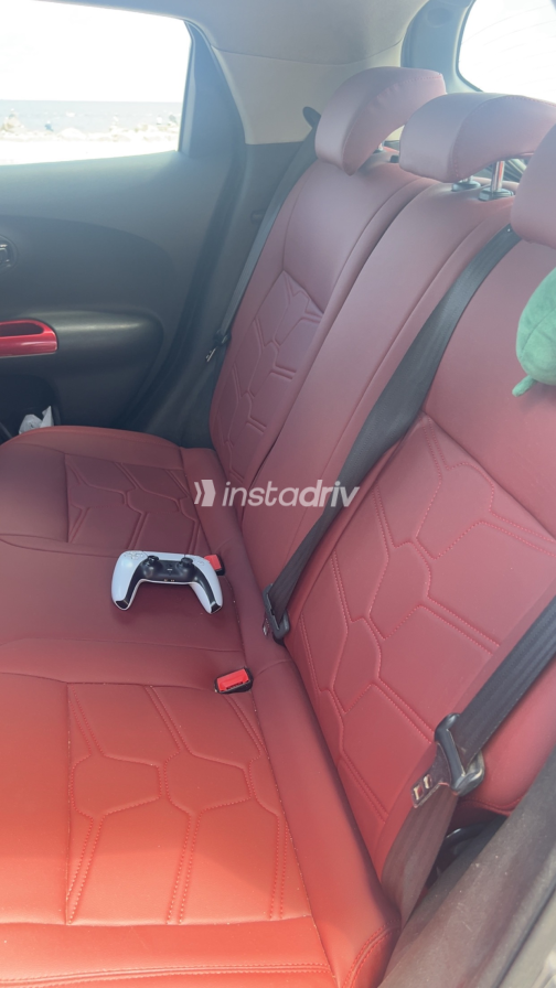 Nissan Juke 2016 Silver Automatic Used for Sale in Alexandria - 5