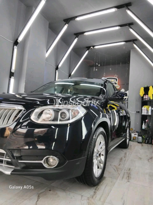 Brilliance V5 2013 Black Automatic Used for Sale in El Haram - 1