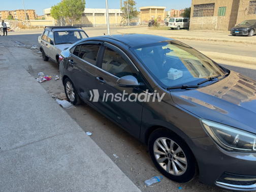 شيرى اريزو 5 2022 رمادي يدوي مستعملة للبيع في الجيزة - 6
