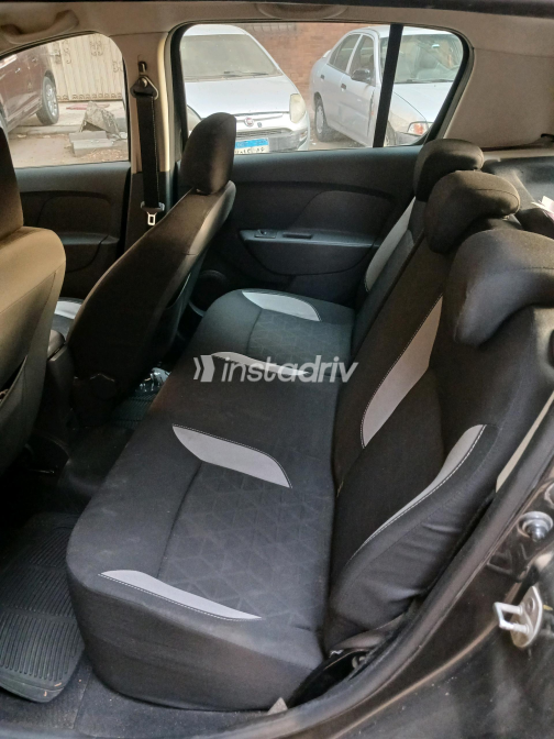 Renault Sandero Step Way 2015 Black Manual Used for Sale in Giza - 2