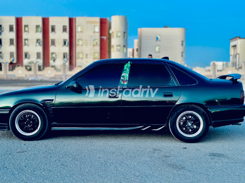 Opel Vectra 1995 Green Automatic Used for Sale in Greater Cairo ( Cairo + Giza) - 3
