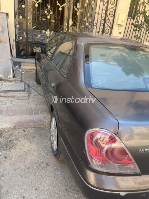 Nissan Sunny 2013 Dark Gray Automatic Used for Sale in Cairo - 2