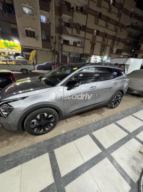 Kia Sportage 2023 Silver Automatic Used for Sale in Asyut - 2