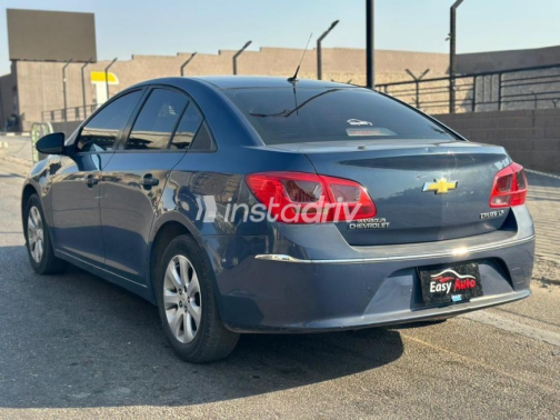 Chevrolet Cruze 2016 Dark Blue Automatic Used for Sale in Nasr city - 5