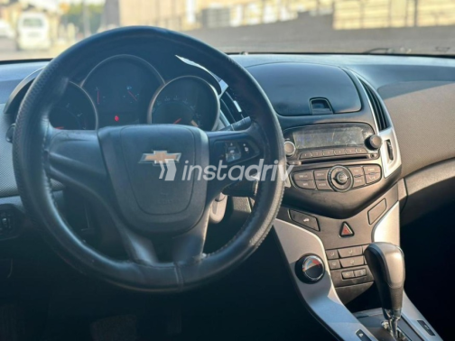 Chevrolet Cruze 2016 Dark Blue Automatic Used for Sale in Nasr city - 6