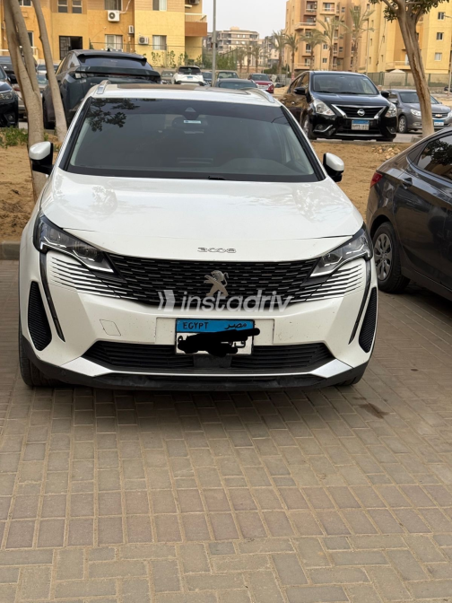 بيجو 3008 2021 أبيض أوتوماتيك مستعملة للبيع في الجيزة - 1