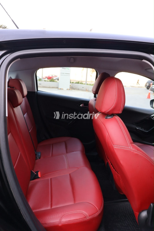 Peugeot 208 2016 Black Automatic Used for Sale in Nasr city - 4
