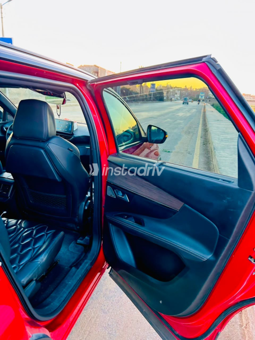 Peugeot 5008 2022 Red Automatic Used for Sale in Gharbia - 2