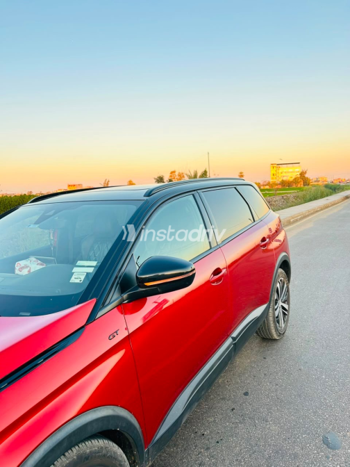 Peugeot 5008 2022 Red Automatic Used for Sale in Gharbia - 4
