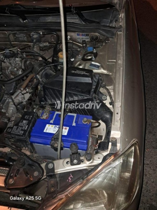 Nissan Sunny 2014 Gold Automatic Used for Sale in Cairo - 4