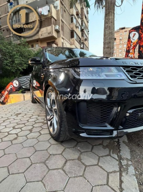 Land Rover Range Rover Sport 2022 Black Automatic Used for Sale in Nasr city - 2