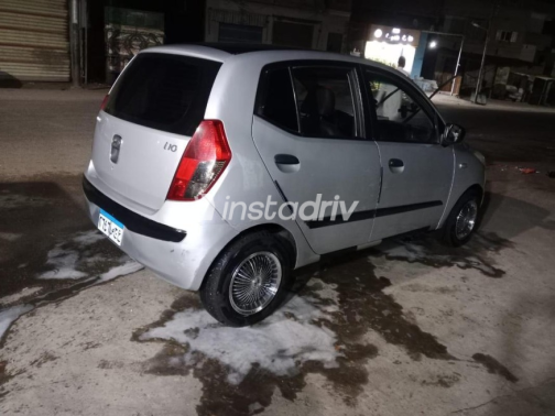 هيونداي I10 2008 فضي أوتوماتيك مستعملة للبيع في الغربية - 2