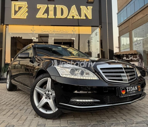 مرسيدس S 350 2009 أسود أوتوماتيك مستعملة للبيع في مدينة الشيخ زايد - 6