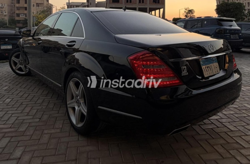 مرسيدس S 350 2009 أسود أوتوماتيك مستعملة للبيع في مدينة الشيخ زايد - 7