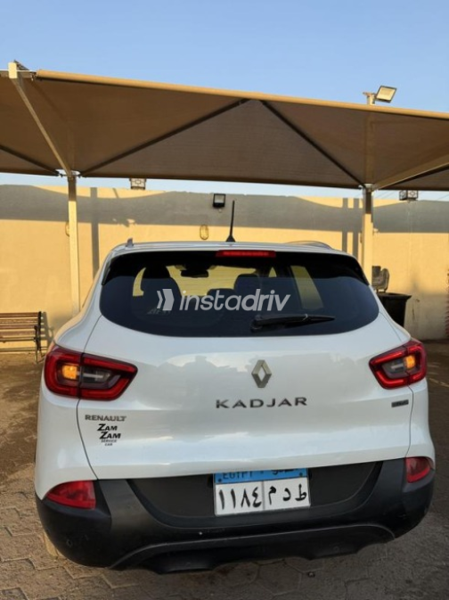 Renault Kadjar 2017 White Automatic Used for Sale in Greater Cairo ( Cairo + Giza) - 4