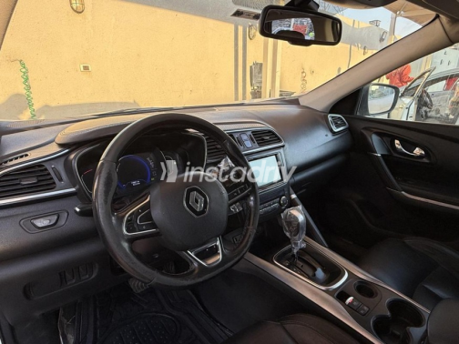 Renault Kadjar 2017 White Automatic Used for Sale in Greater Cairo ( Cairo + Giza) - 5