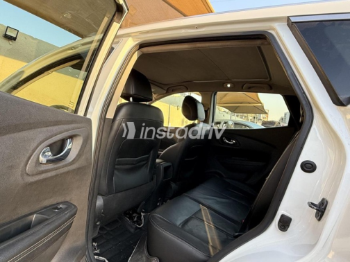 Renault Kadjar 2017 White Automatic Used for Sale in Greater Cairo ( Cairo + Giza) - 8