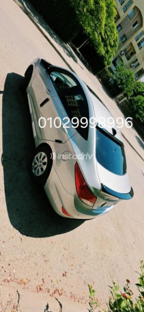 Hyundai Accent RB 2025 White Automatic Used for Sale in Greater Cairo ( Cairo + Giza) - 5