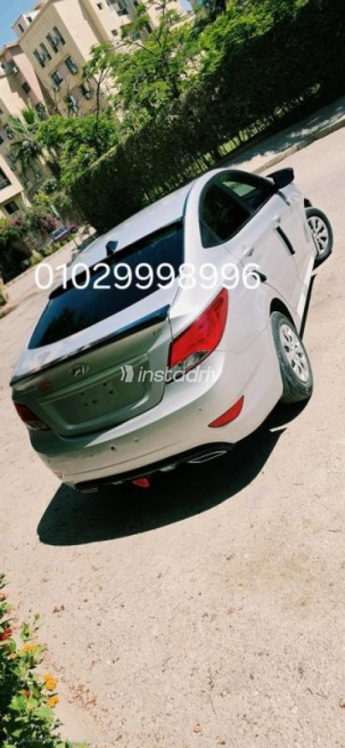 Hyundai Accent RB 2025 White Automatic Used for Sale in Greater Cairo ( Cairo + Giza) - 7