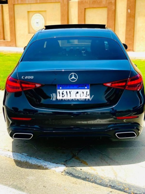 Mercedes 220 2022 Gray Automatic Used for Sale in Ismailia - 8