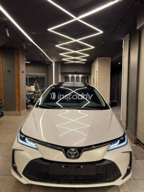 Toyota Corolla Cross 2026 White Automatic Used for Sale in Cairo - 9