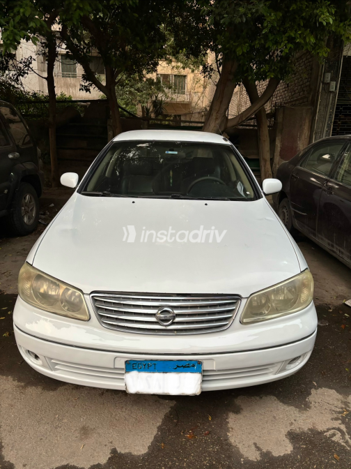 Nissan Sunny 2006 White Manual Used for Sale in Giza - 2