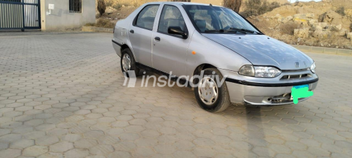 فيات سينا 2002 فضي يدوي مستعملة للبيع في الجيزة - 1