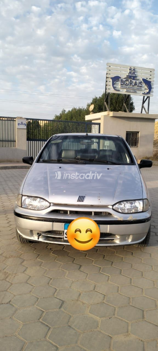 فيات سينا 2002 فضي يدوي مستعملة للبيع في الجيزة - 5