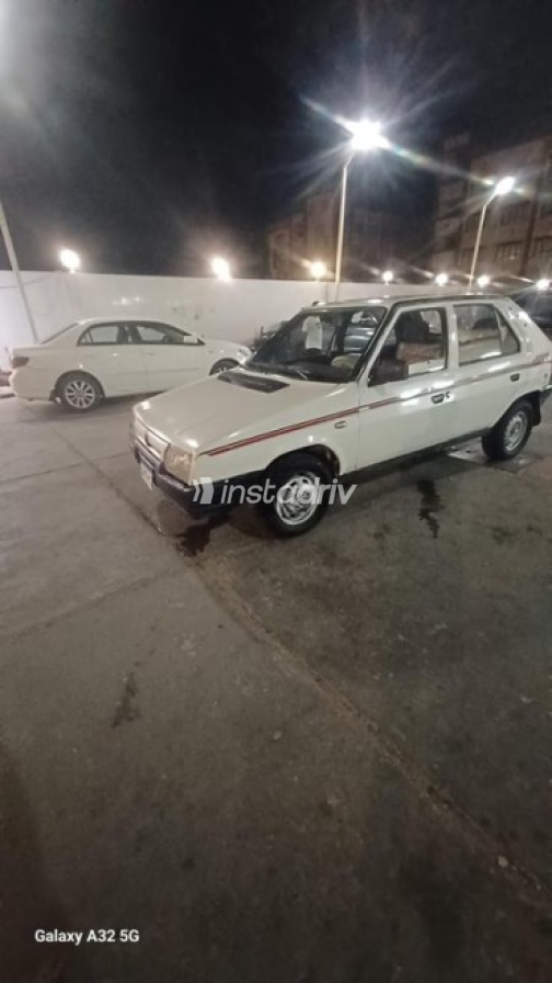 سكودا فيفوريت 1994 أبيض يدوي مستعملة للبيع في سوهاج - 10