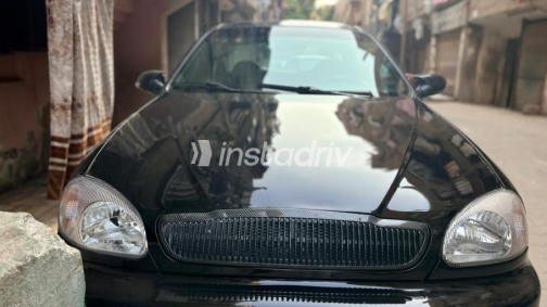 دايو لانوس 2 2002 أسود يدوي مستعملة للبيع في شبرا الخيمة - 8