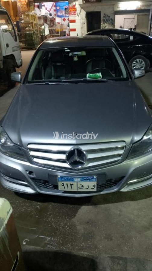 Mercedes C 180 2014 Dark Gray Automatic Used for Sale in Sheikh Zayed City - 2