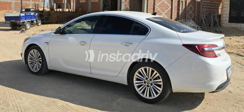 Opel Insignia 2014 White Automatic Used for Sale in Sadat City - 3