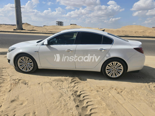Opel Insignia 2014 White Automatic Used for Sale in Sadat City - 5