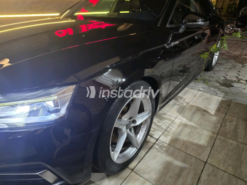 اودي A5 2019 أسود أوتوماتيك مستعملة للبيع في مصر الجديدة - 2
