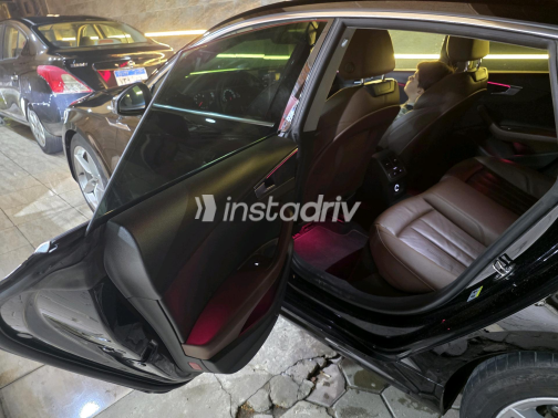 اودي A5 2019 أسود أوتوماتيك مستعملة للبيع في مصر الجديدة - 3
