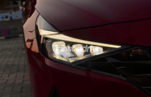 Hyundai Avante 2021 Dark Red Automatic Used for Sale in 6 October - 7