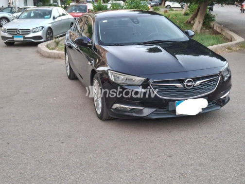 Opel Insignia 2019 Dark Blue Automatic Used for Sale in Heliopolis - 1