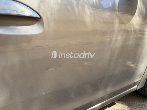 Renault Logan 2015 Gold Manual Used for Sale in Alexandria - 6
