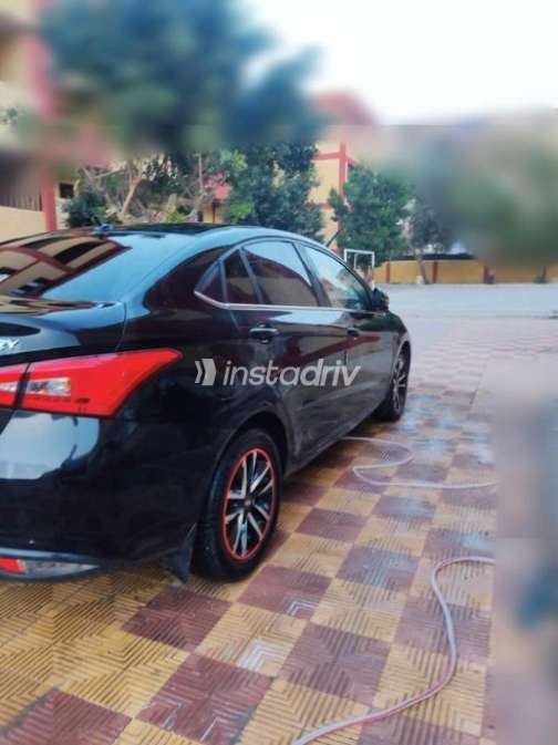 Chery Arrizo 5 2022 White Manual Used for Sale in Greater Cairo ( Cairo + Giza) - 9