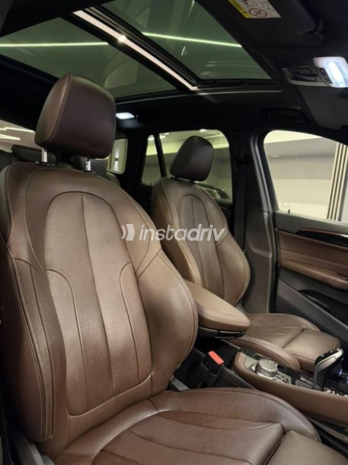بي ام دبليو X1 2019 رمادي أوتوماتيك مستعملة للبيع في حدائق الاهرام - 8
