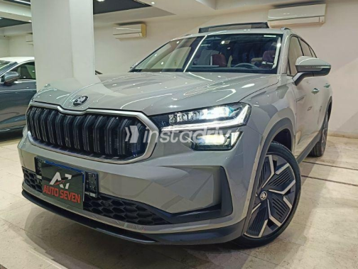 سكودا كودياك 2024 رمادي أوتوماتيك مستعملة للبيع في مصر الجديدة - 4