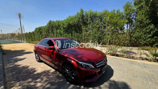 Mercedes C 180 2018 White Automatic Used for Sale in Giza - 4
