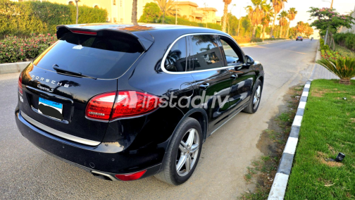 بورش كايين اس 2011 أسود أوتوماتيك مستعملة للبيع في الجيزة - 4